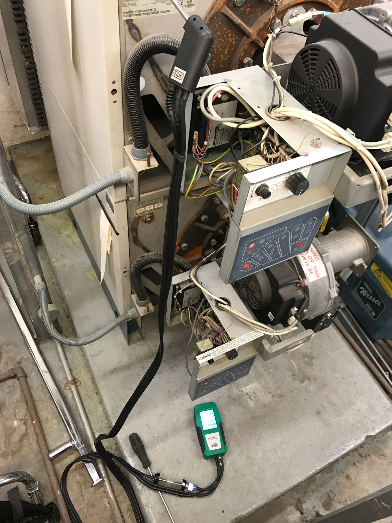 gas safe registered engineer near me Rochdale, OL11-OL16